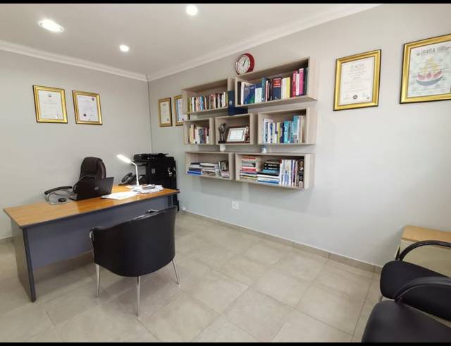 BUSINESS FOR SALE IN KENSINGTON